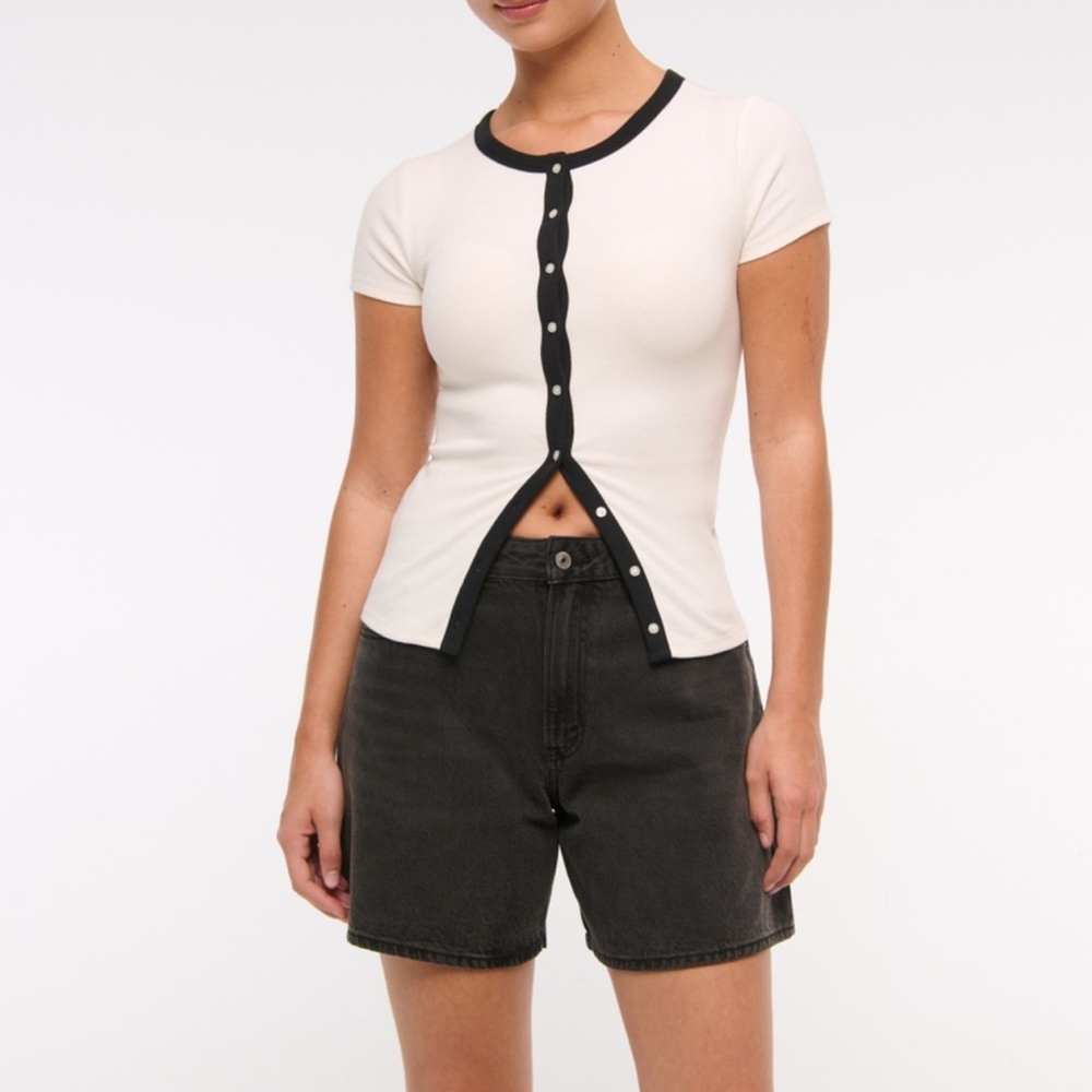 ABERCROMBIE SHORTS - Picture 2 of 7